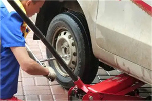 琼海附近拖车24小时服务热线电话